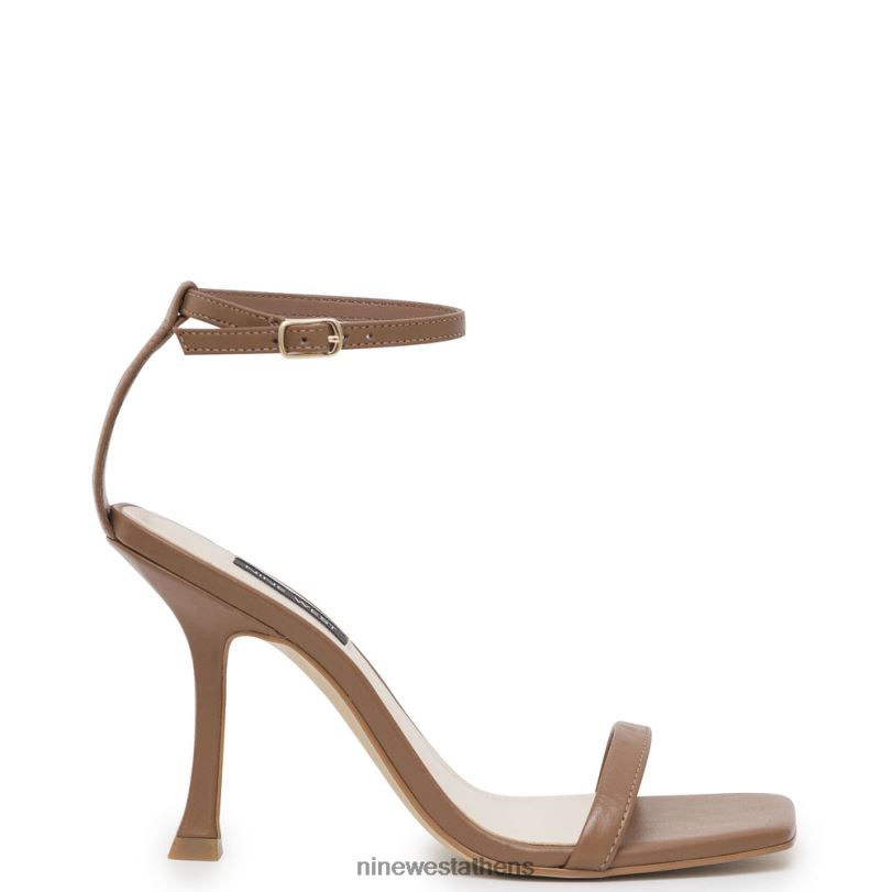 ανοιχτό καφέ δέρμα