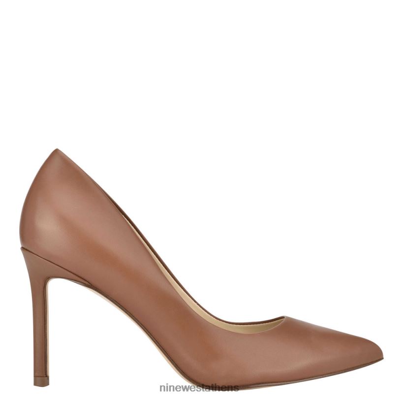 ανοιχτό καφέ δέρμα